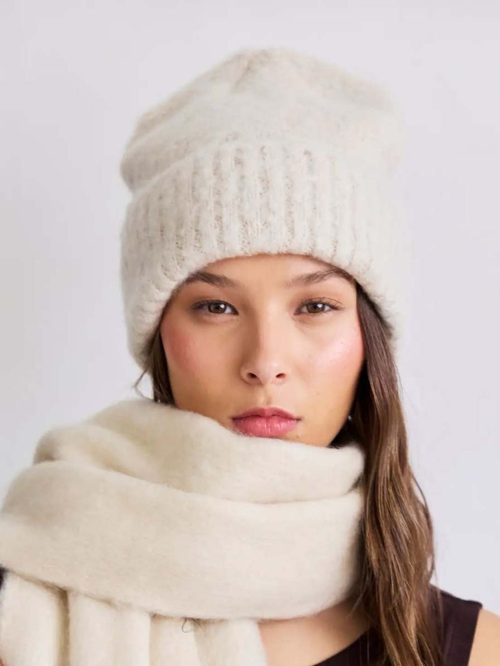 ARCTIC FOX Cream Knit Beanie, Scarf & Fingerless Glove Set